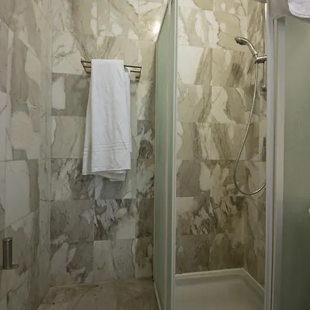 Olympic Kosher Holidays * Sirmione